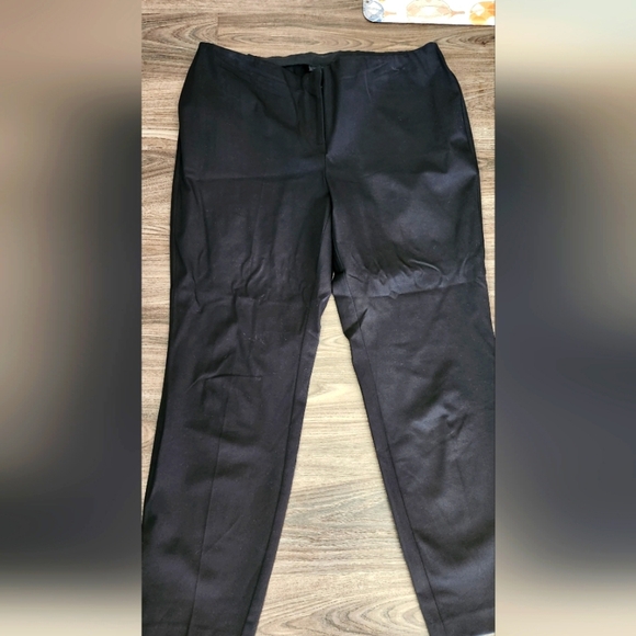 ALFANI stretch Plus Size Pullon ankle length black pants - Picture 3 of 8